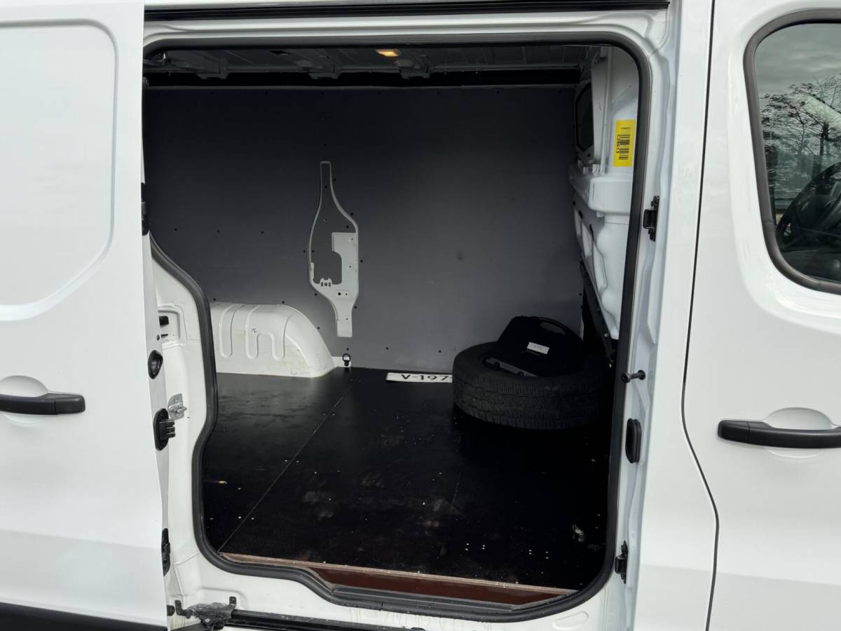 Renault Trafic Renault Trafic 1.6 dCi T29 Comfort Energy Trekhaak/Cruise/Navi/PDC/Imperiaal