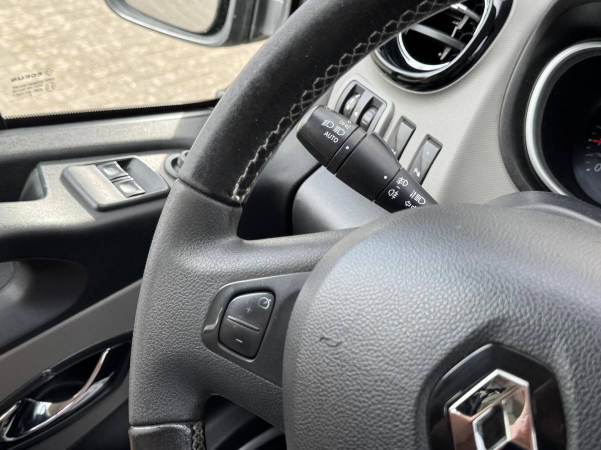 Renault Trafic Renault Trafic 1.6 dCi 146pk Dubbele Cabine Formula Edition Energy