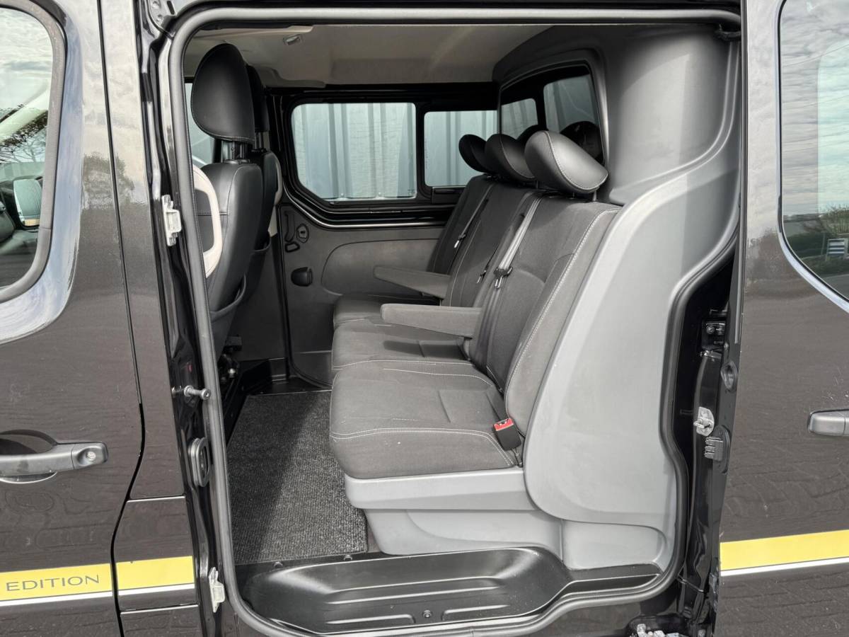 Renault Trafic Renault Trafic 1.6 dCi 146pk Dubbele Cabine Formula Edition Energy