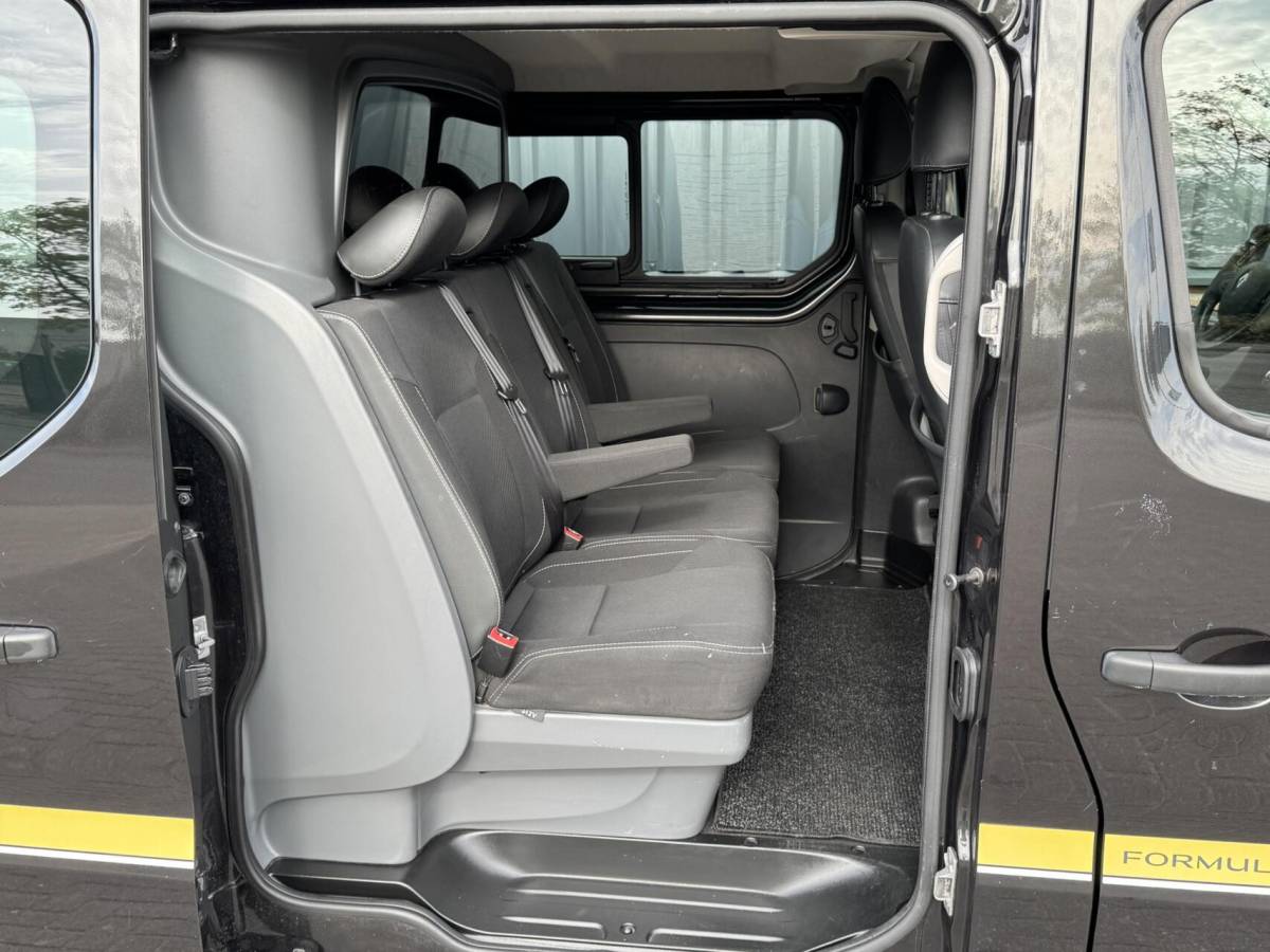 Renault Trafic Renault Trafic 1.6 dCi 146pk Dubbele Cabine Formula Edition Energy