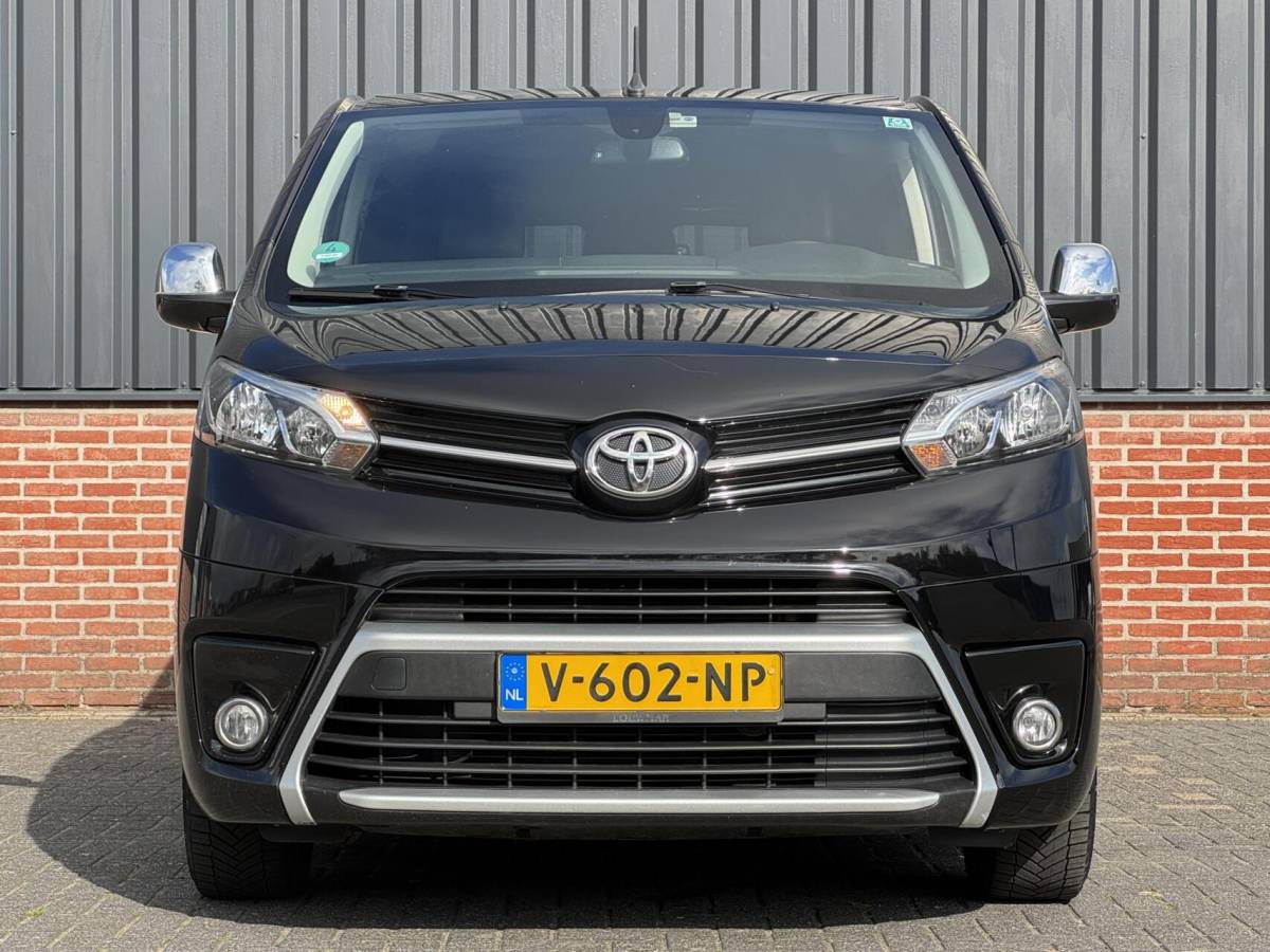 Toyota ProAce Toyota ProAce Worker MARGE 2.0 D-4D 123pk Professional Long Dubbele Cabine