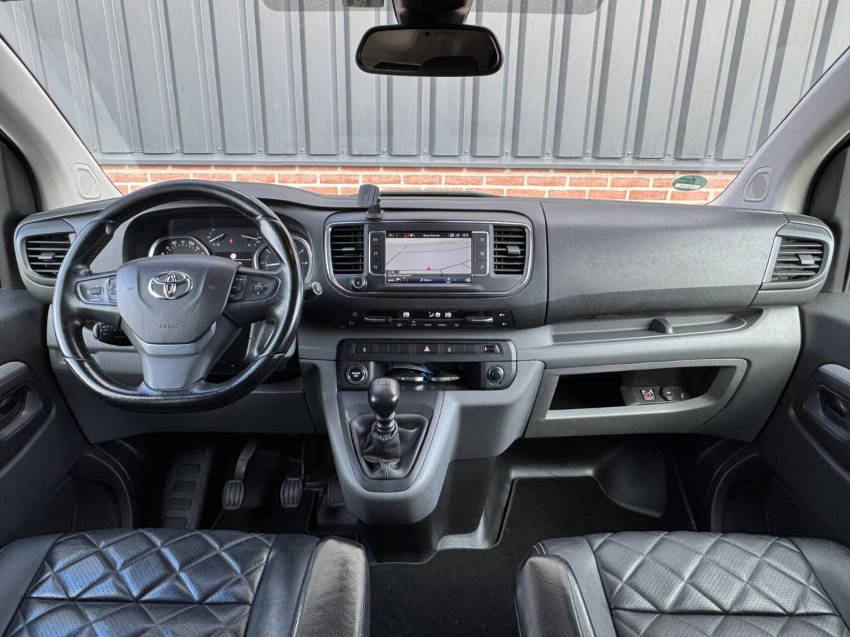 Toyota ProAce Toyota ProAce Worker MARGE 2.0 D-4D 123pk Professional Long Dubbele Cabine