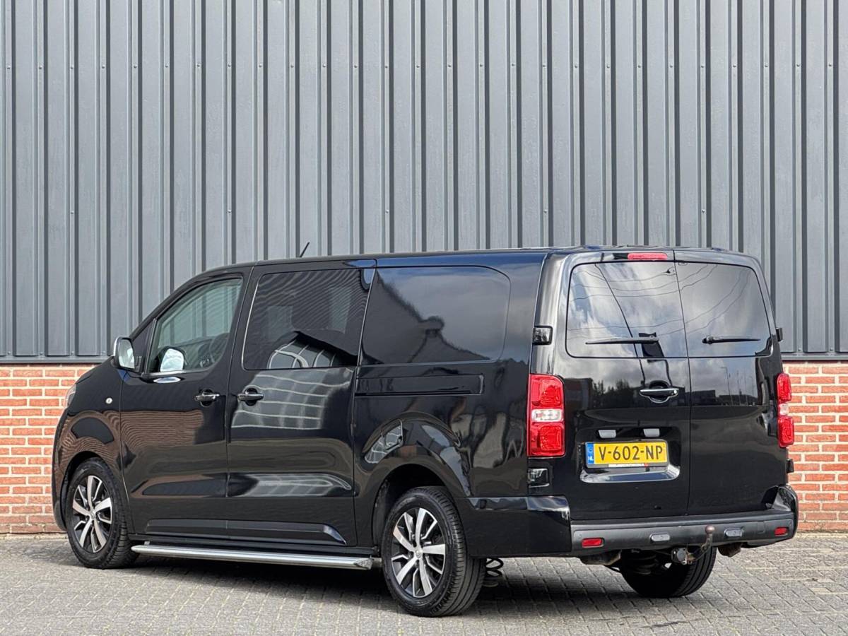 Toyota ProAce Toyota ProAce Worker MARGE 2.0 D-4D 123pk Professional Long Dubbele Cabine