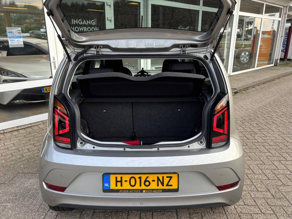 Volkswagen up! Volkswagen Up! 1.0 60PK High Up! | Cruise | MF-Stuur | PDC | Orig. NL | NAP |