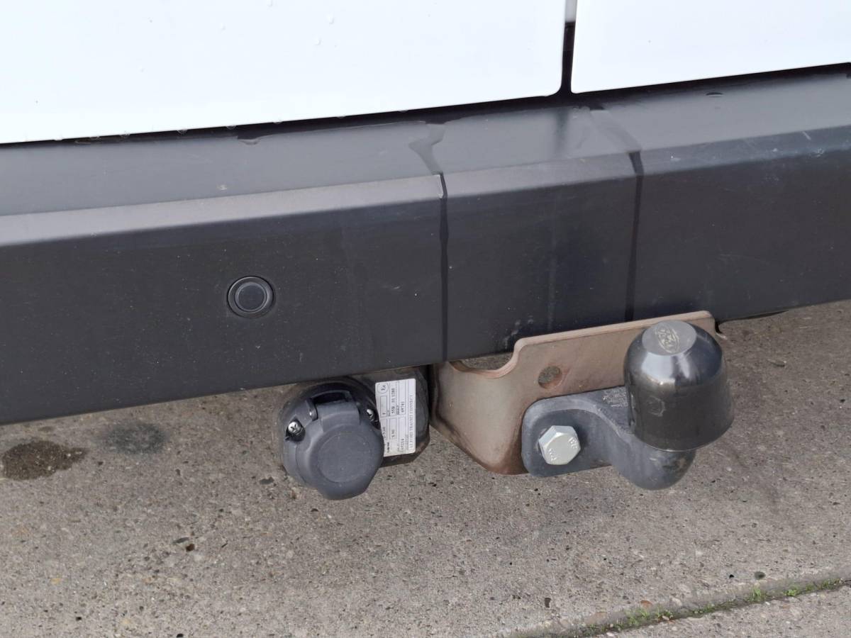 Ford Transit Connect Ford Transit Connect 1.0 Ecoboost L1 Trend BENZINE / CAMERA / 3 ZITS / IMPERIAL / TREKHAAK