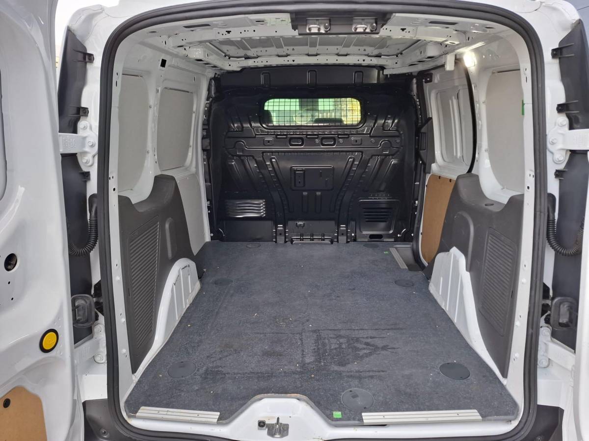 Ford Transit Connect Ford Transit Connect 1.0 Ecoboost L1 Trend BENZINE / CAMERA / 3 ZITS / IMPERIAL / TREKHAAK
