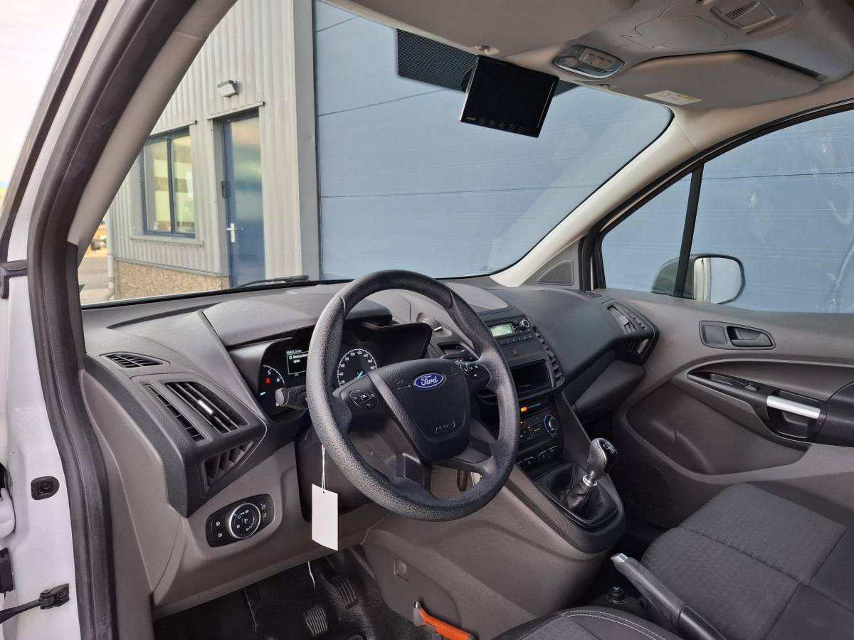 Ford Transit Connect Ford Transit Connect 1.0 Ecoboost L1 Trend BENZINE / CAMERA / 3 ZITS / IMPERIAL / TREKHAAK