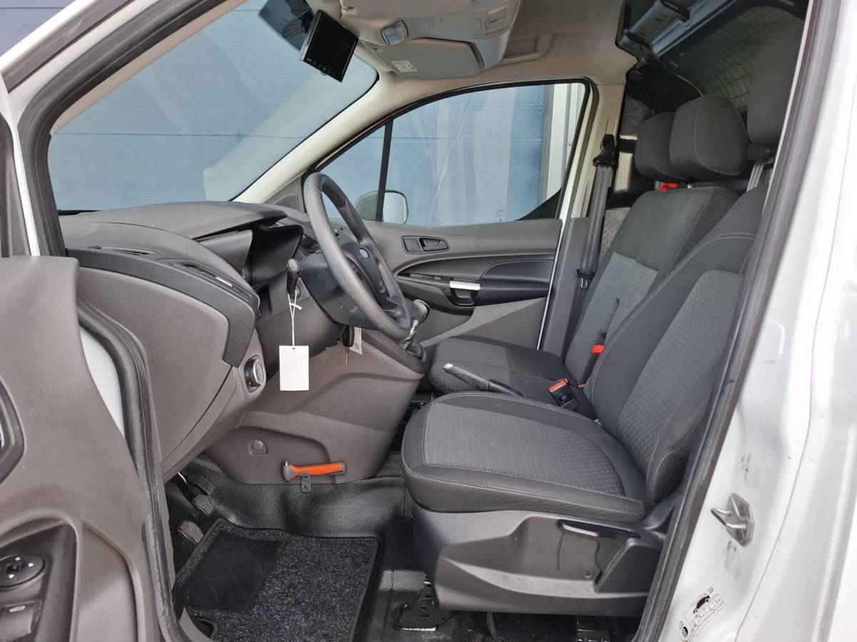 Ford Transit Connect Ford Transit Connect 1.0 Ecoboost L1 Trend BENZINE / CAMERA / 3 ZITS / IMPERIAL / TREKHAAK