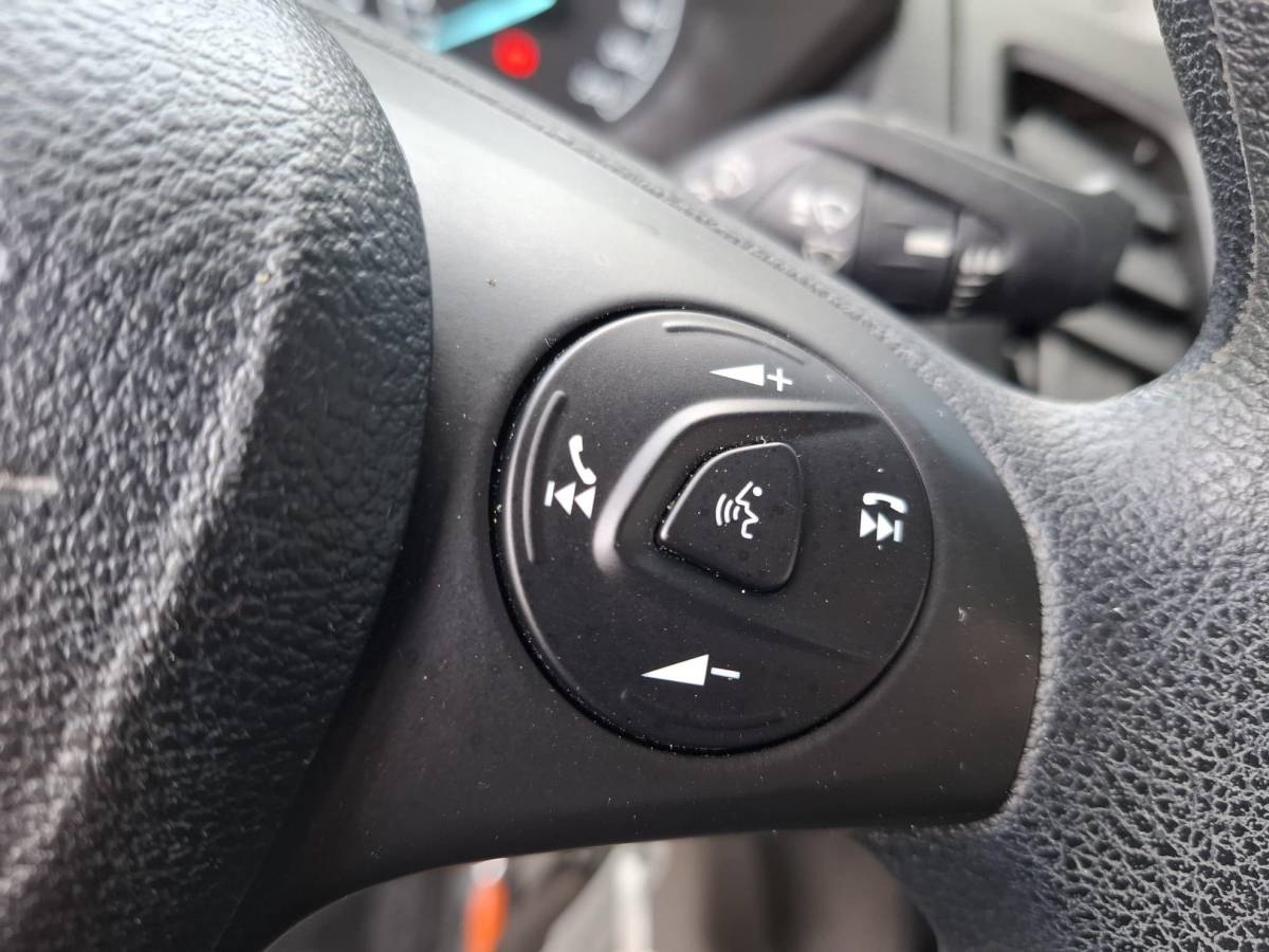 Ford Transit Connect Ford Transit Connect 1.0 Ecoboost L1 Trend BENZINE / CAMERA / 3 ZITS / IMPERIAL / TREKHAAK