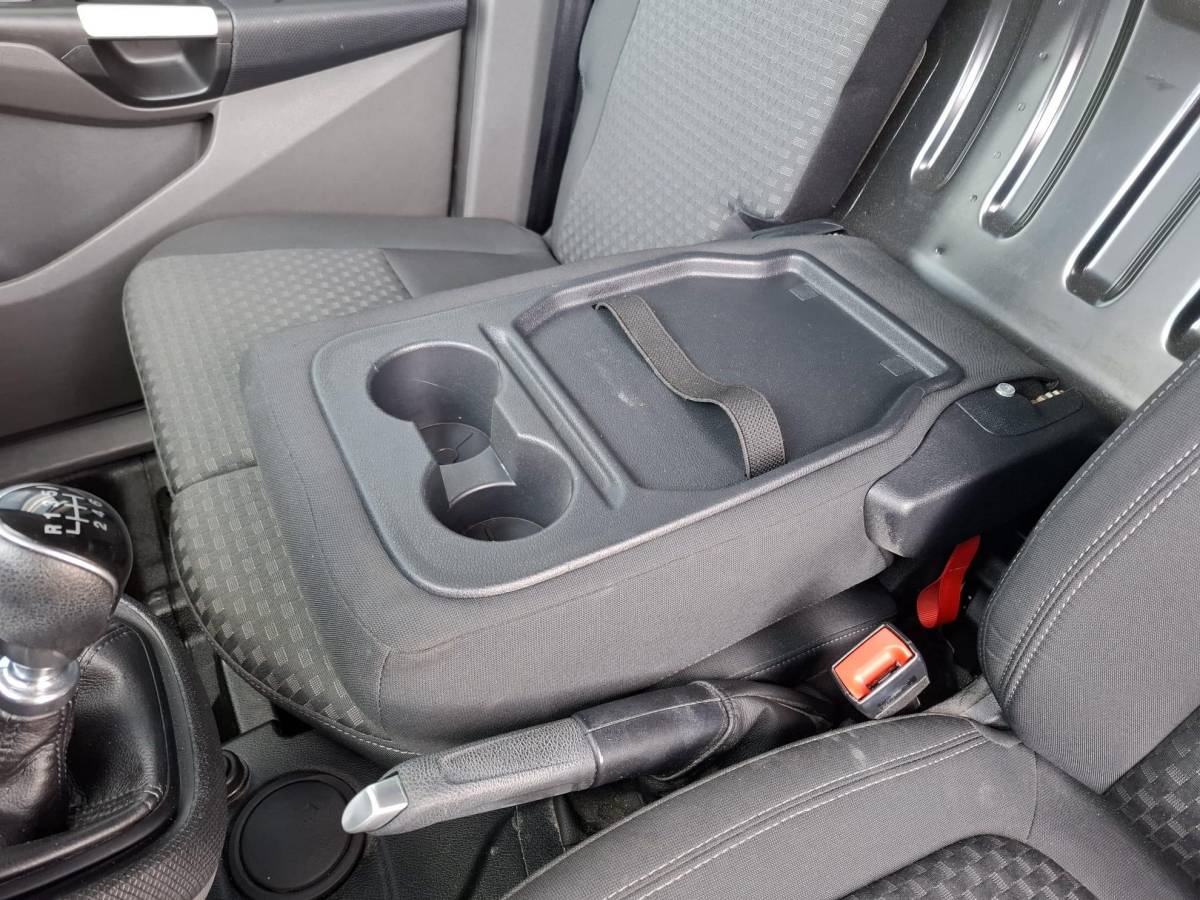 Ford Transit Connect Ford Transit Connect 1.0 Ecoboost L1 Trend BENZINE / CAMERA / 3 ZITS / IMPERIAL / TREKHAAK