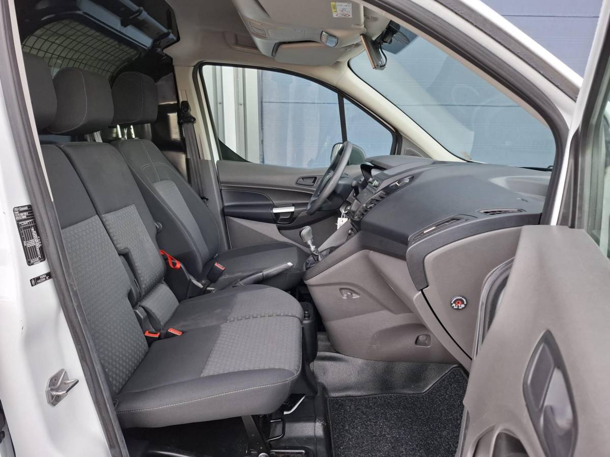 Ford Transit Connect Ford Transit Connect 1.0 Ecoboost L1 Trend BENZINE / CAMERA / 3 ZITS / IMPERIAL / TREKHAAK