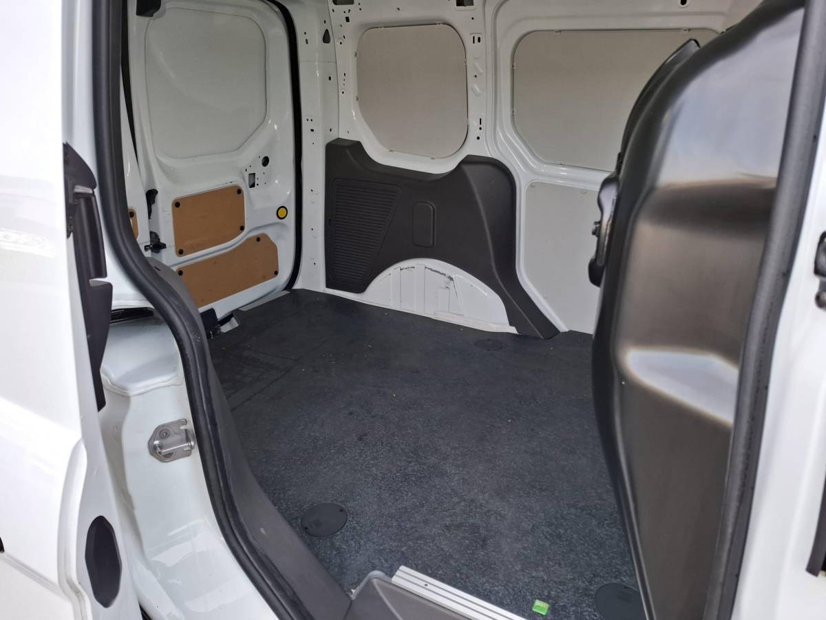 Ford Transit Connect Ford Transit Connect 1.0 Ecoboost L1 Trend BENZINE / CAMERA / 3 ZITS / IMPERIAL / TREKHAAK
