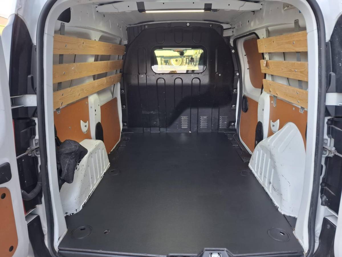 Renault Express Renault Express 1.5 dCi 75 Comfort AIRCO / CRUISE CONTROLE / EURO 6 / TREKHAAK