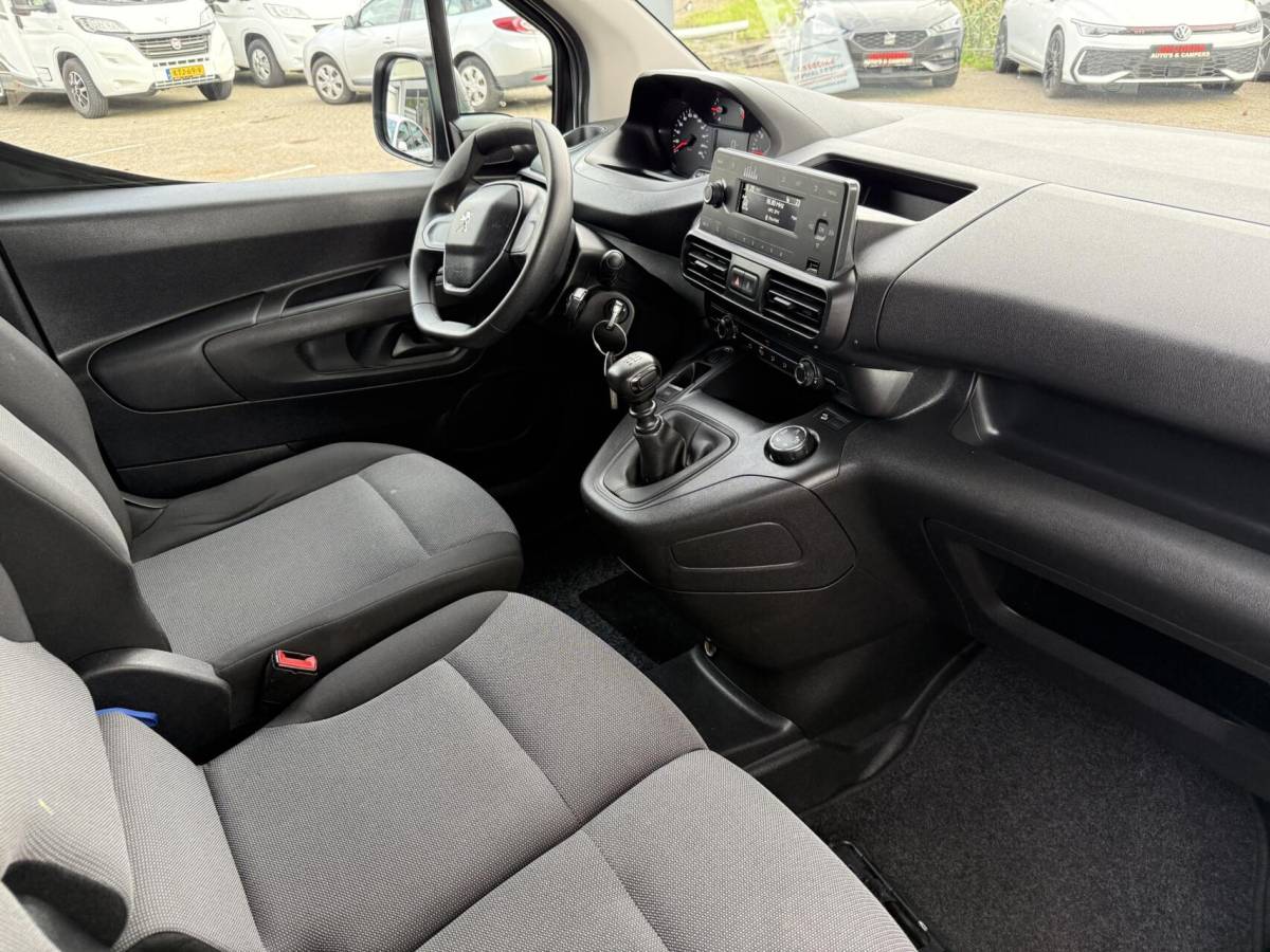 Peugeot Partner Peugeot Partner bestel 1.2 PureTech Premium Marge
