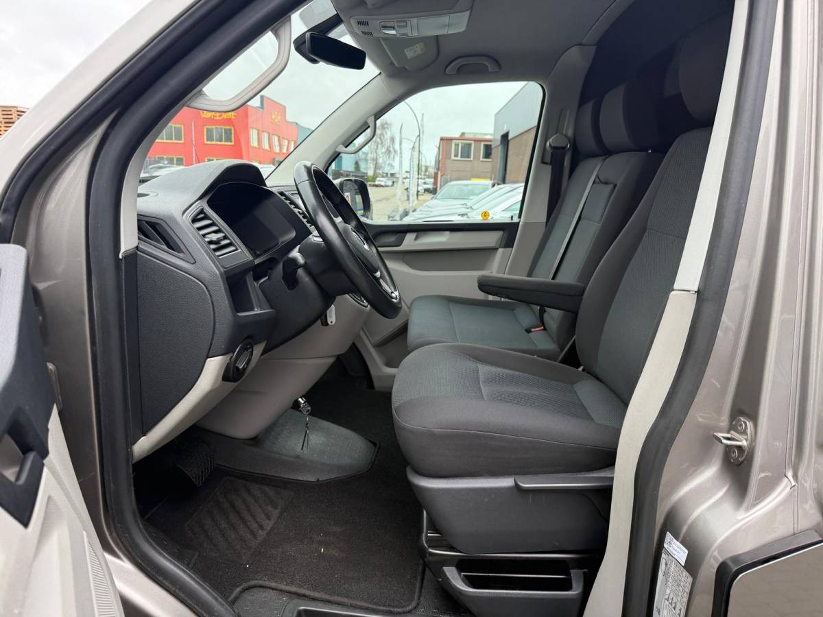 Volkswagen Transporter Volkswagen Transporter 2.0 TDI L2H1 DC Highline | 2E EIGENAAR | NW DISTR RIEM | NAVI | CAMERA | CRUISE |AIRCO |