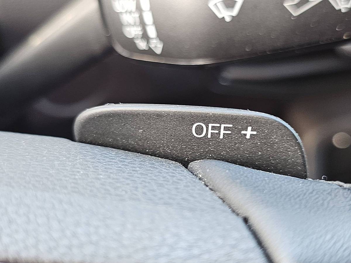 Volkswagen Caddy VOLKSWAGEN CADDY 2.0 L1 LED Navi Automaat Stoelverwarming Wp-Inrichting Trekhaak Airco Comfort-Stoel!