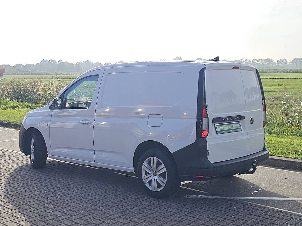 Volkswagen Caddy VOLKSWAGEN CADDY 2.0 L1 LED Navi Automaat Stoelverwarming Wp-Inrichting Trekhaak Airco Comfort-Stoel!