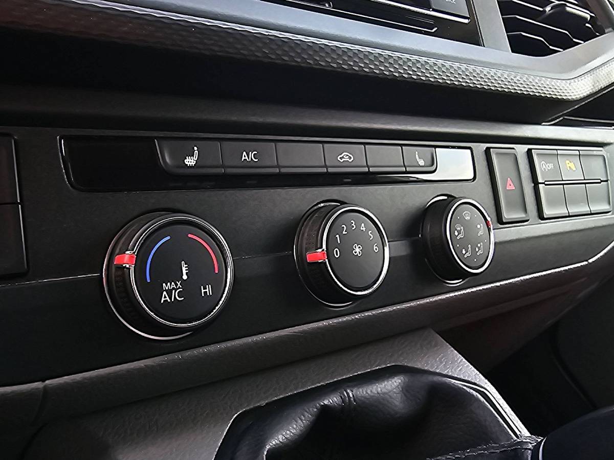 Volkswagen Transporter VOLKSWAGEN TRANSPORTER 2.0 TDI l2 trekhaak 150pk!!
