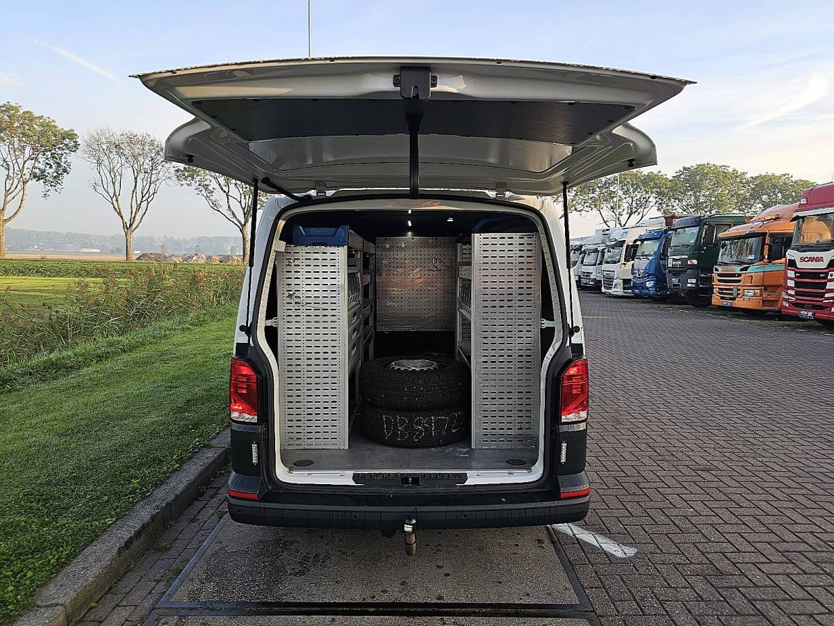 Volkswagen Transporter VOLKSWAGEN TRANSPORTER 2.0 TDI l2 trekhaak 150pk!!