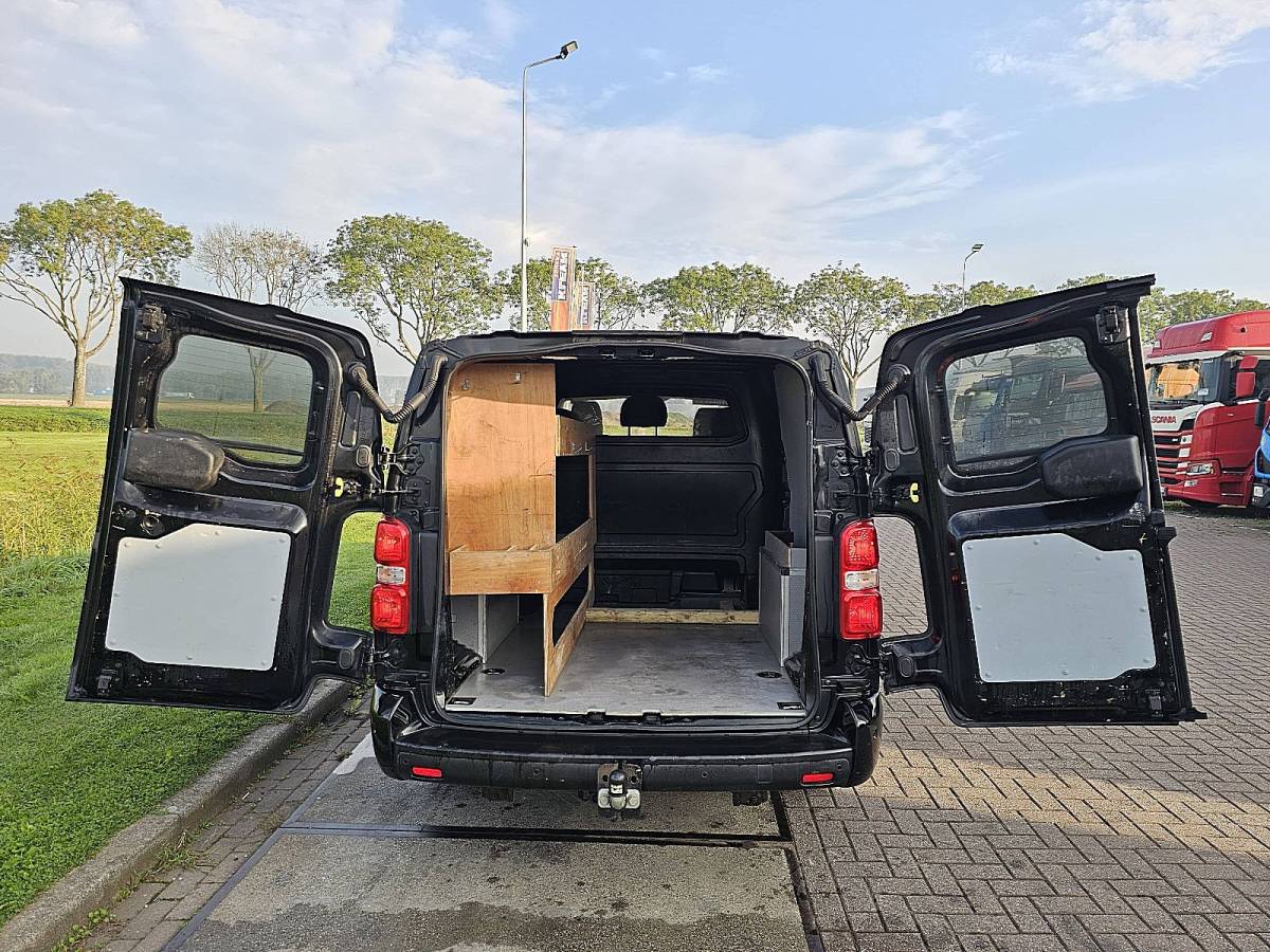 Opel Vivaro OPEL VIVARO 2.0