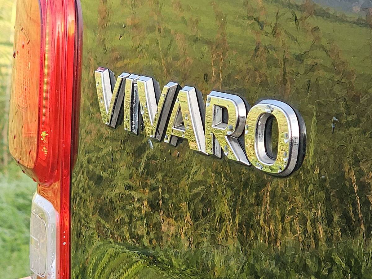 Opel Vivaro OPEL VIVARO 2.0