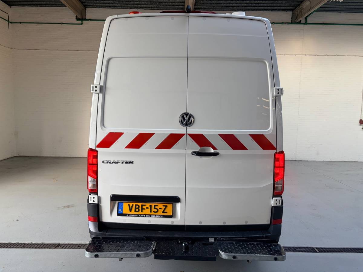 Volkswagen Crafter Volkswagen Crafter Servicewagen 35 2.0 TDI 140pk L3H3 Highline Sortimo Victron v230 Standkachel Trekhaak 3000KG RIJKLAARPRIJS