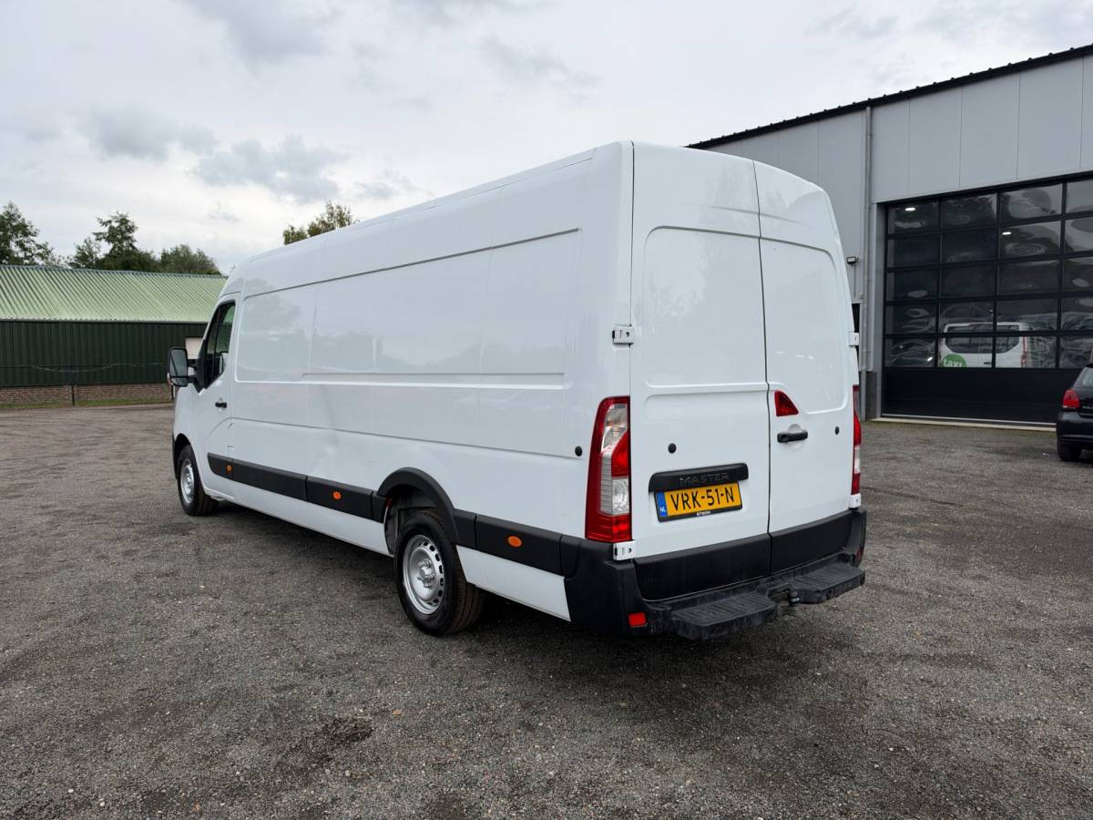 Renault Master Renault Master T35 2.3 dCi 165PK L4H2 EL Airco / Cruise