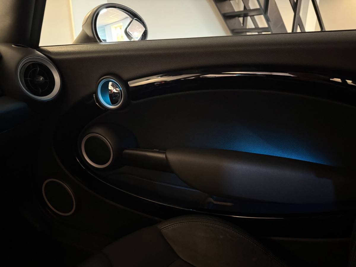 MINI Cooper Cabrio Mini Cabrio 1.6 Cooper Chili *Automaat* Dealer OH|Stoelverw.|Cruise|Navi|PDC|Sfeerverlichting|Climate|Windscherm|BT|Isofix