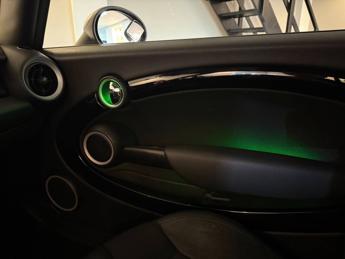 MINI Cooper Cabrio Mini Cabrio 1.6 Cooper Chili *Automaat* Dealer OH|Stoelverw.|Cruise|Navi|PDC|Sfeerverlichting|Climate|Windscherm|BT|Isofix