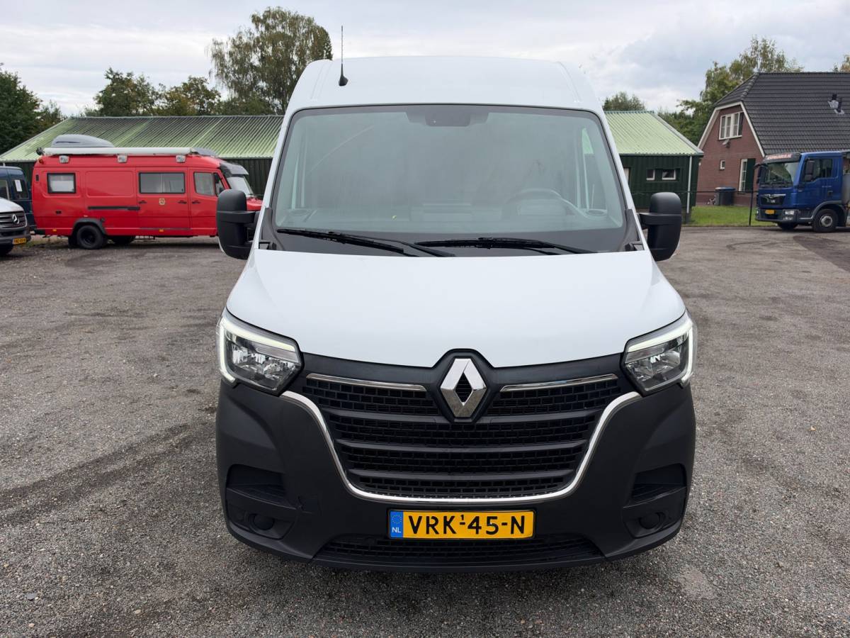 Renault Master Renault Master T35 2.3 dCi 165 L4H2 EL Energy Comfort Airco / Cruise