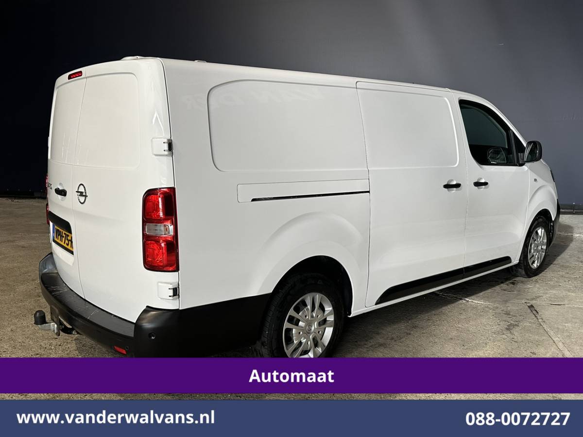 Opel Vivaro Opel Vivaro 2.0 145pk Automaat L3H1 Euro6 Airco | Navigatie | Apple Carplay | Cruisecontrol Android Auto, 2500kg Trekhaak, Parkeersensoren, Bijrijdersbank
