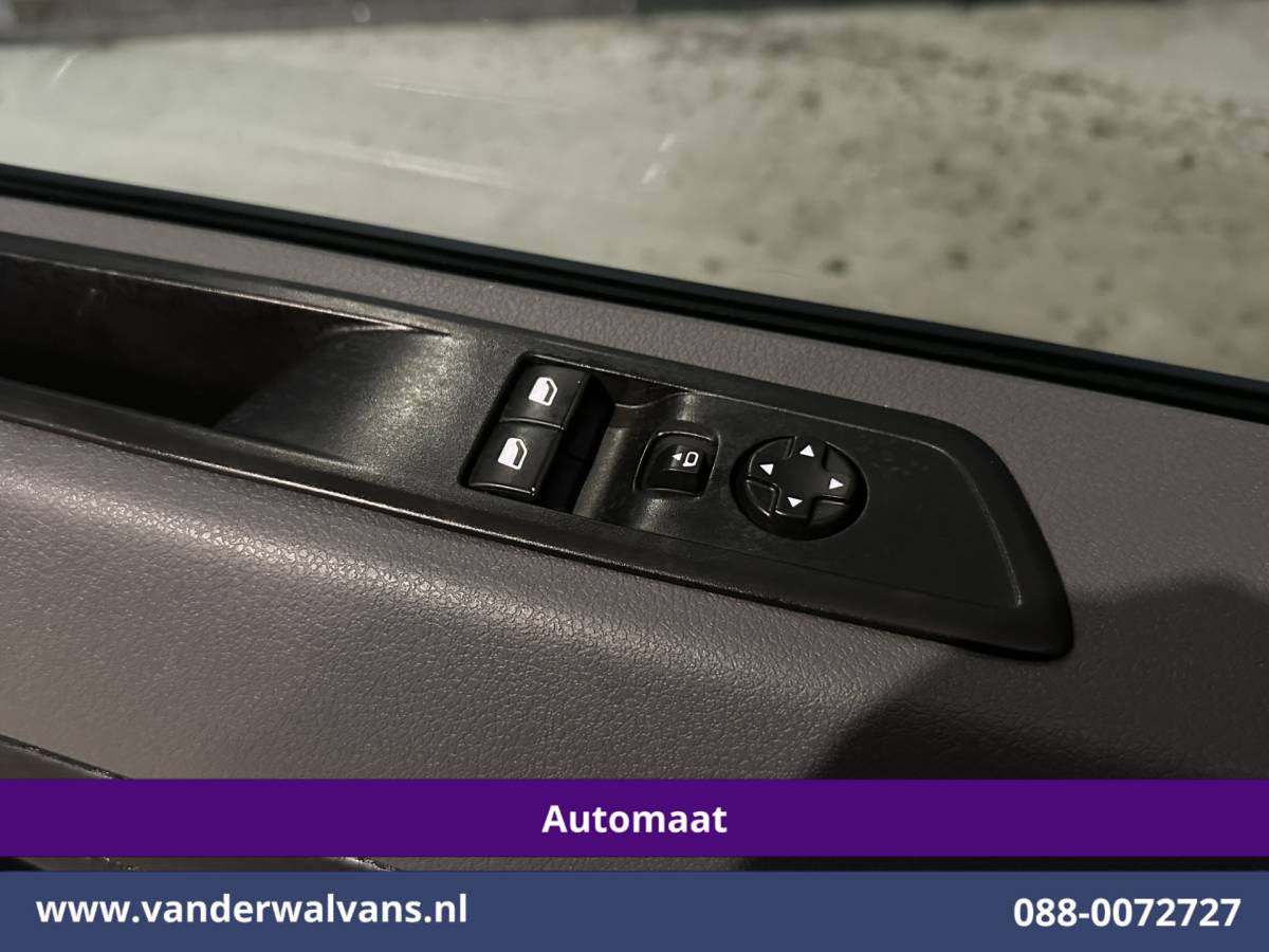 Opel Vivaro Opel Vivaro 2.0 145pk Automaat L3H1 Euro6 Airco | Navigatie | Apple Carplay | Cruisecontrol Android Auto, 2500kg Trekhaak, Parkeersensoren, Bijrijdersbank