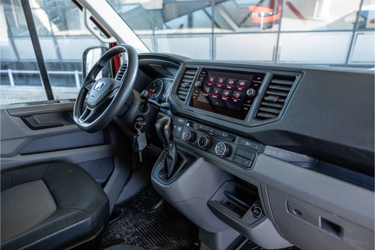MAN TGE Man TGE 35 2.0 L3H2 DSG | ACC | Standkachel | CarPlay | Navigatie | Camera | MF Stuur | Sortimo | DAB | Stoelverwarming | Nieuwe APK