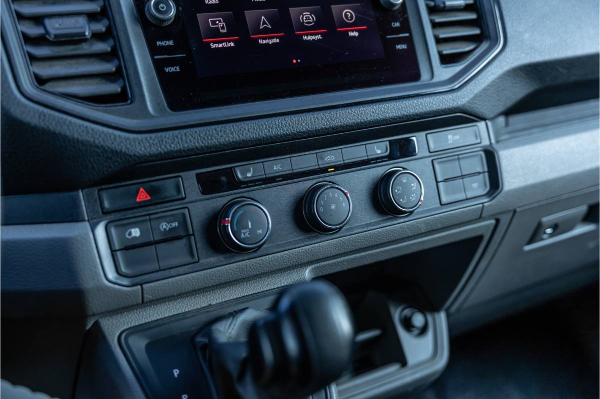 MAN TGE Man TGE 35 2.0 L3H2 DSG | ACC | Standkachel | CarPlay | Navigatie | Camera | MF Stuur | Sortimo | DAB | Stoelverwarming | Nieuwe APK