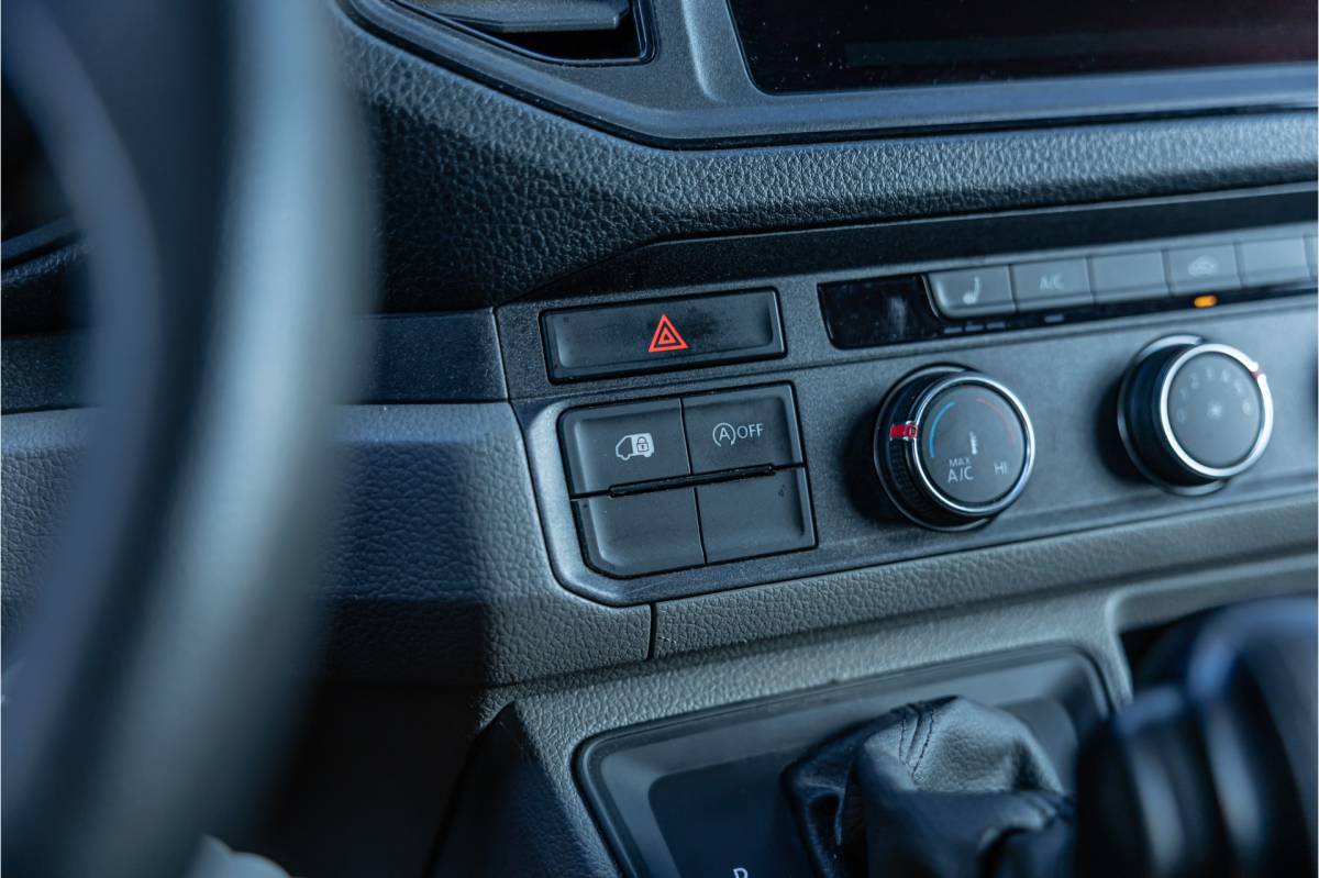 MAN TGE Man TGE 35 2.0 L3H2 DSG | ACC | Standkachel | CarPlay | Navigatie | Camera | MF Stuur | Sortimo | DAB | Stoelverwarming | Nieuwe APK