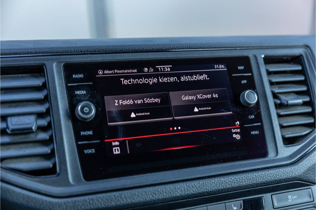 MAN TGE Man TGE 35 2.0 L3H2 DSG | ACC | Standkachel | CarPlay | Navigatie | Camera | MF Stuur | Sortimo | DAB | Stoelverwarming | Nieuwe APK