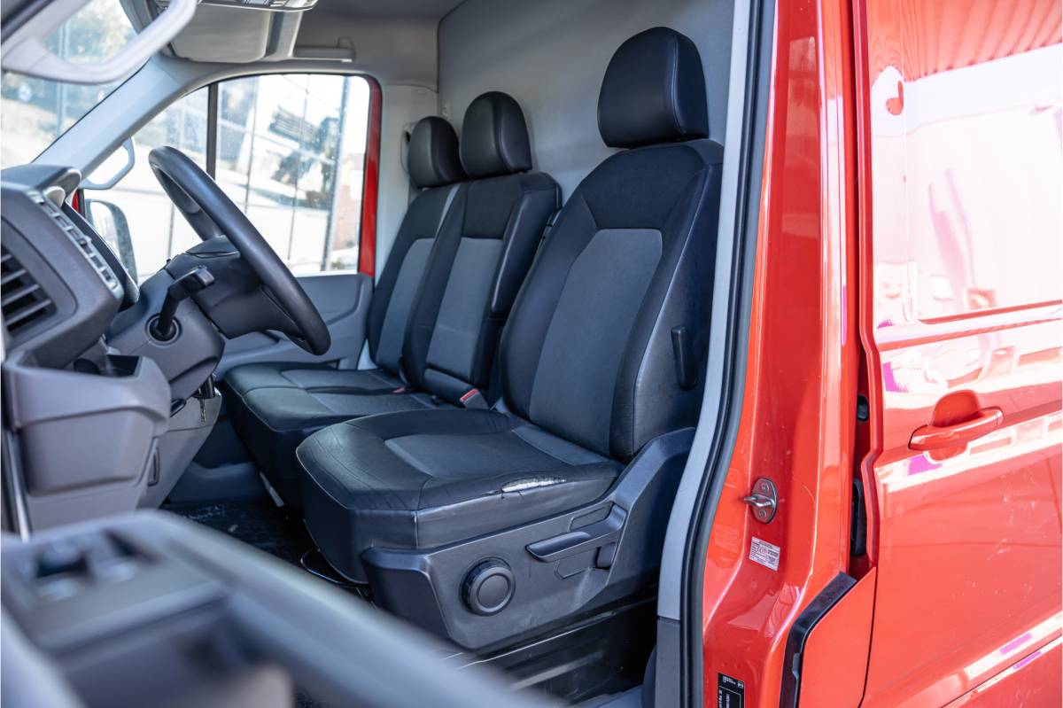 MAN TGE Man TGE 35 2.0 L3H2 DSG | ACC | Standkachel | CarPlay | Navigatie | Camera | MF Stuur | Sortimo | DAB | Stoelverwarming | Nieuwe APK