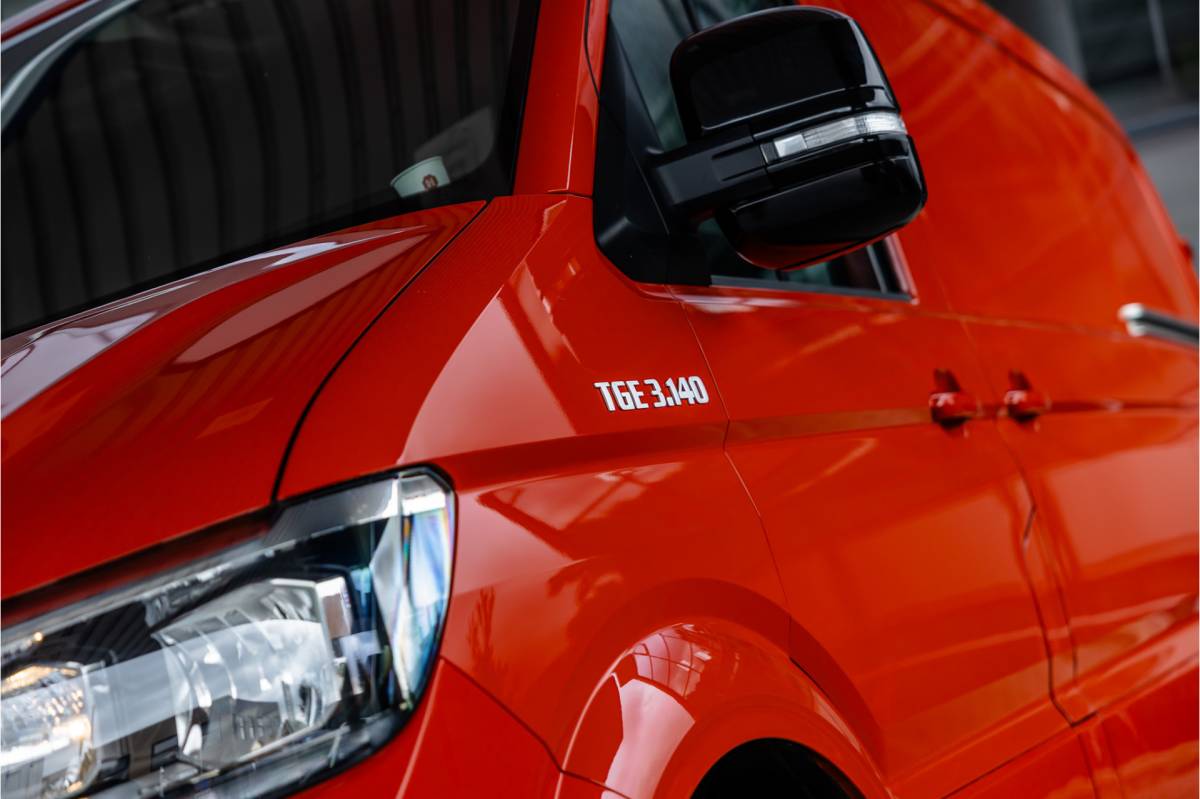 MAN TGE Man TGE 35 2.0 L3H2 DSG | ACC | Standkachel | CarPlay | Navigatie | Camera | MF Stuur | Sortimo | DAB | Stoelverwarming | Nieuwe APK