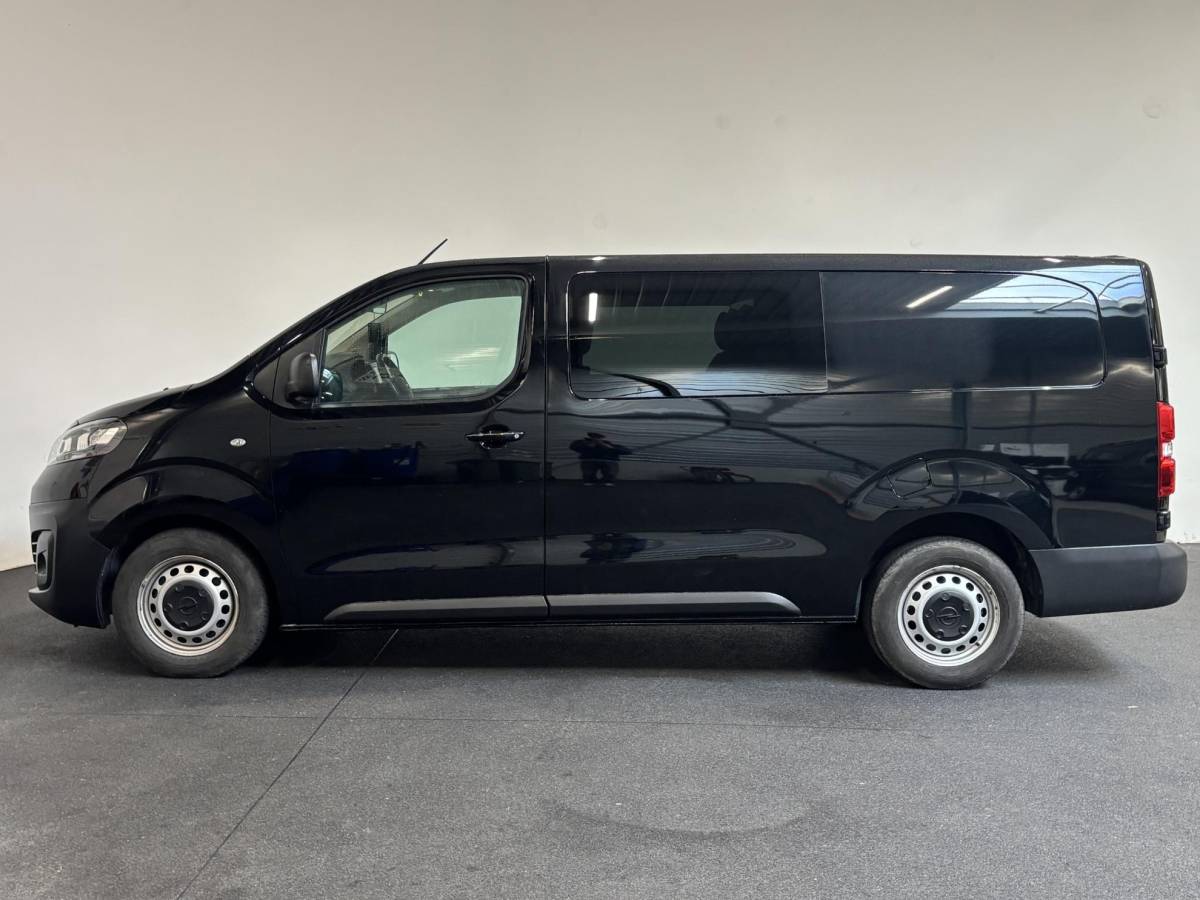Opel Vivaro Opel Vivaro 2.0 CDTI Automaat 145 pk L3H1 Dubbele Cabine Automaat Airco Navi Cruise Control Parkeersensoren Camera Trekhaak