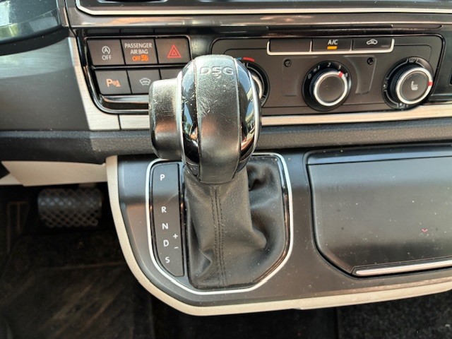 Volkswagen Transporter Volkswagen Transporter 2.0 TDI L2H1 Comfortline Automaat 95.000km!!!!