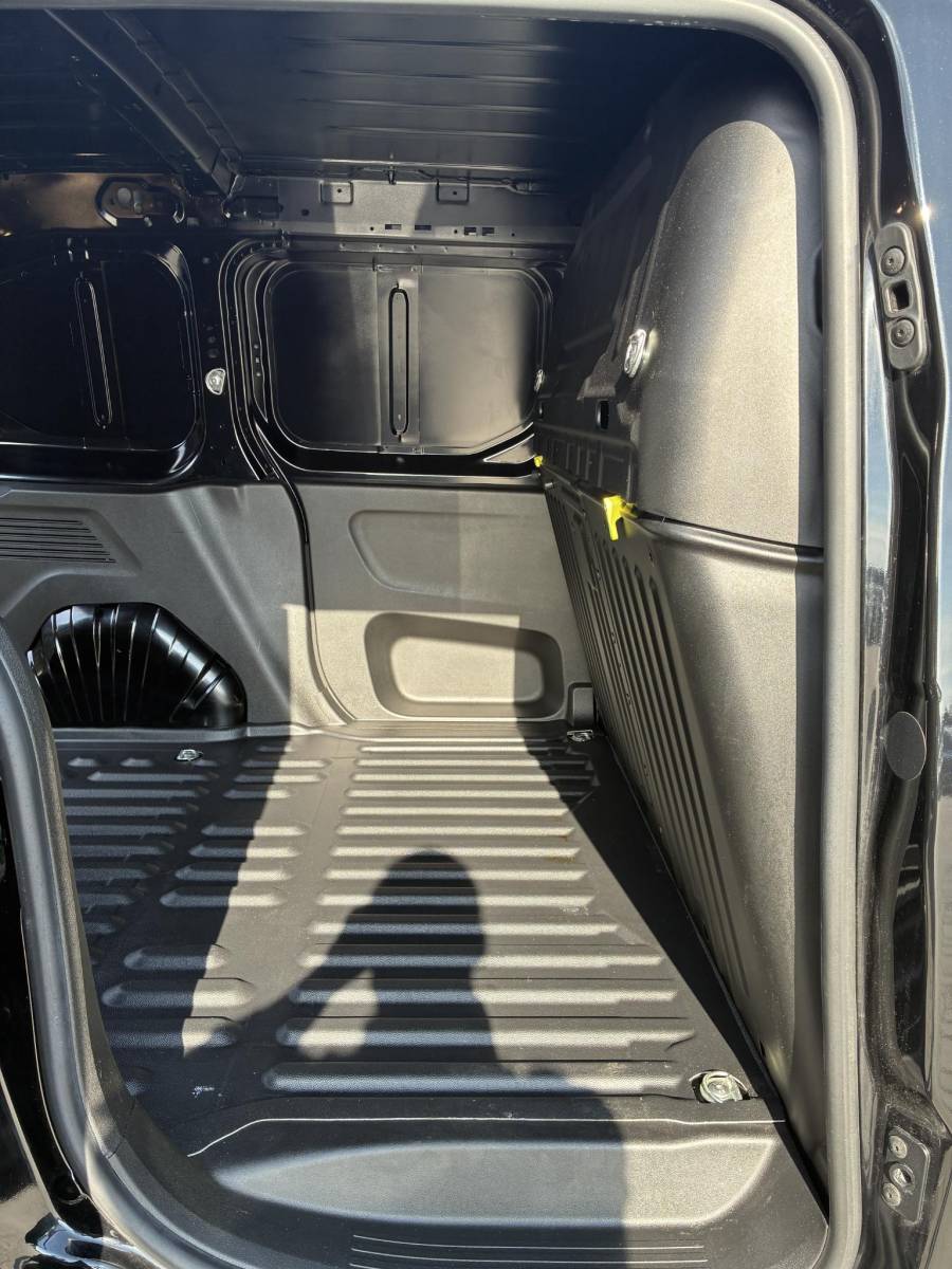 Opel Combo Opel Combo 1.5D 130Pk Automaat(8) L1H1 | Climate control | Camera | Navigatie | 3-Persoons | Stoel & Stuurverwarming | Elektrisch Pakket | Parkpilot |