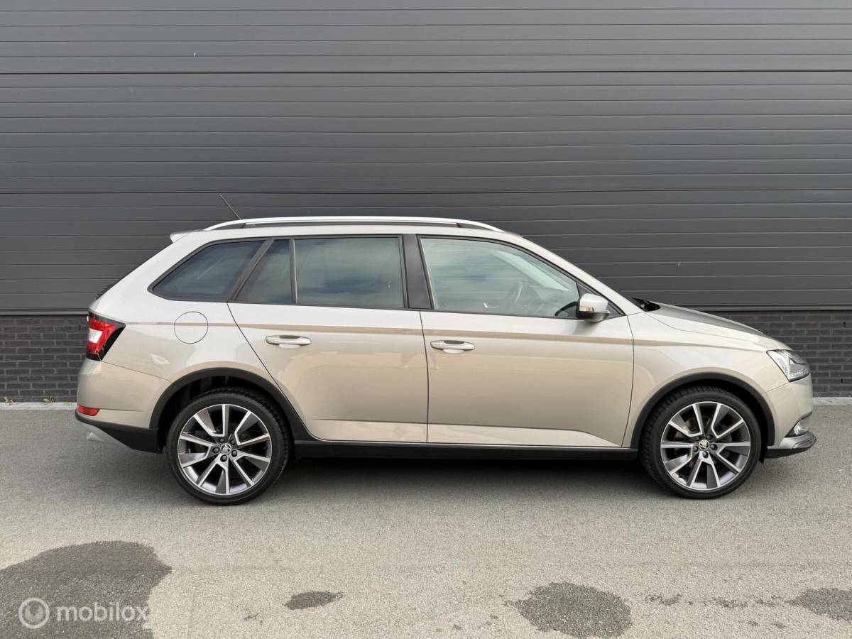 Škoda Fabia Skoda Fabia Combi 1.0 TSI DSG SCOUT LINE CLIMA*CARPLAY*CRUISE*PDC