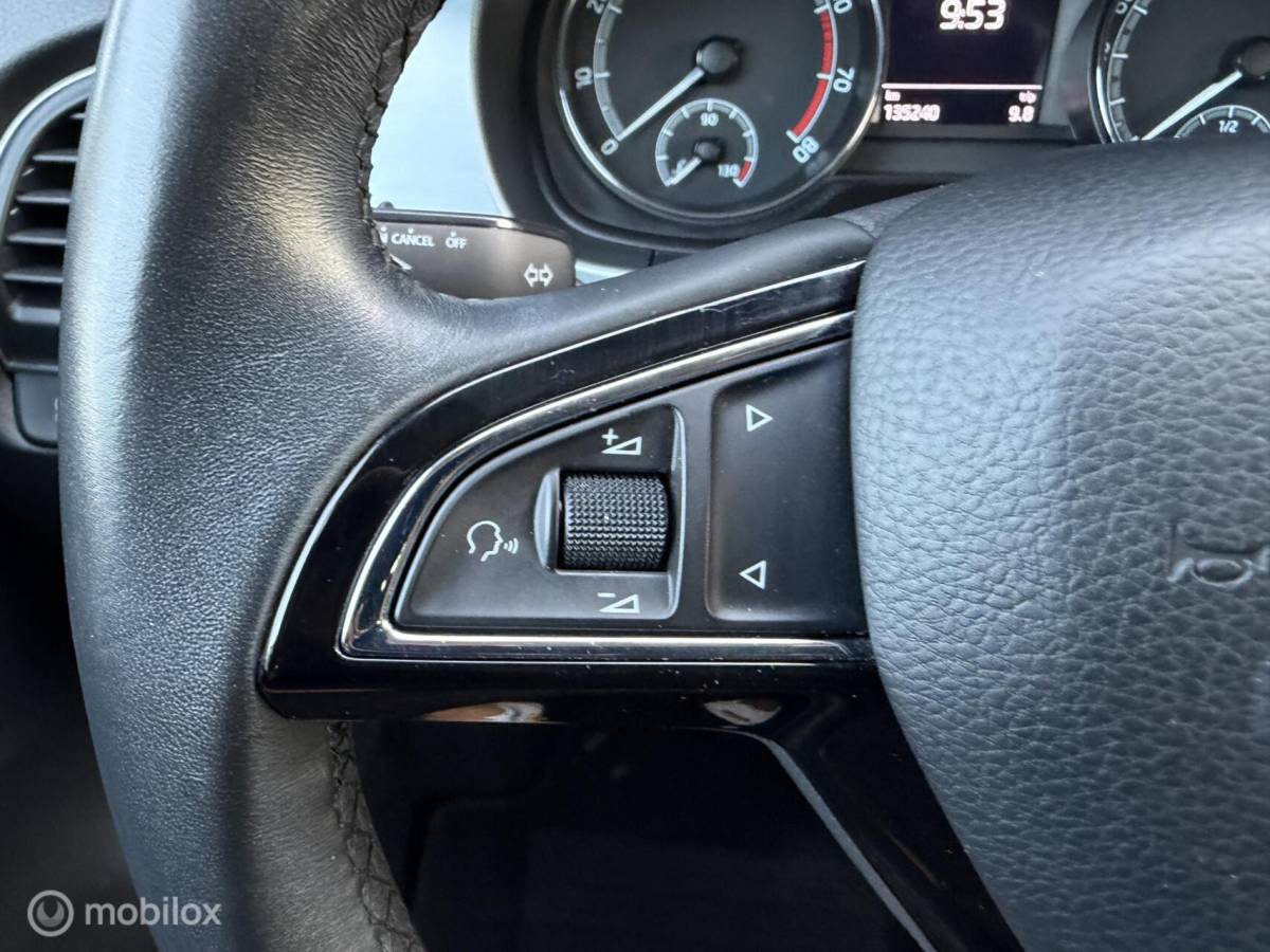 Škoda Fabia Skoda Fabia Combi 1.0 TSI DSG SCOUT LINE CLIMA*CARPLAY*CRUISE*PDC