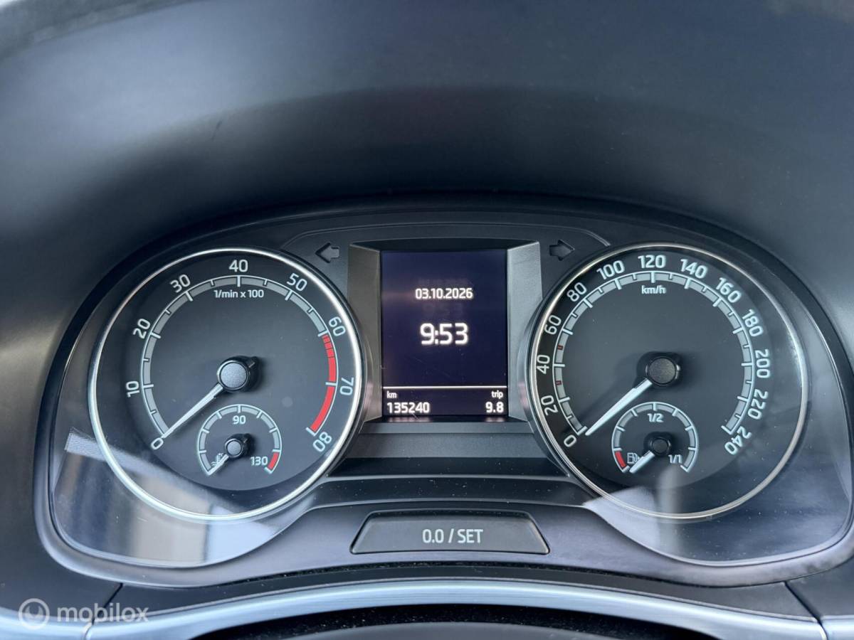 Škoda Fabia Skoda Fabia Combi 1.0 TSI DSG SCOUT LINE CLIMA*CARPLAY*CRUISE*PDC