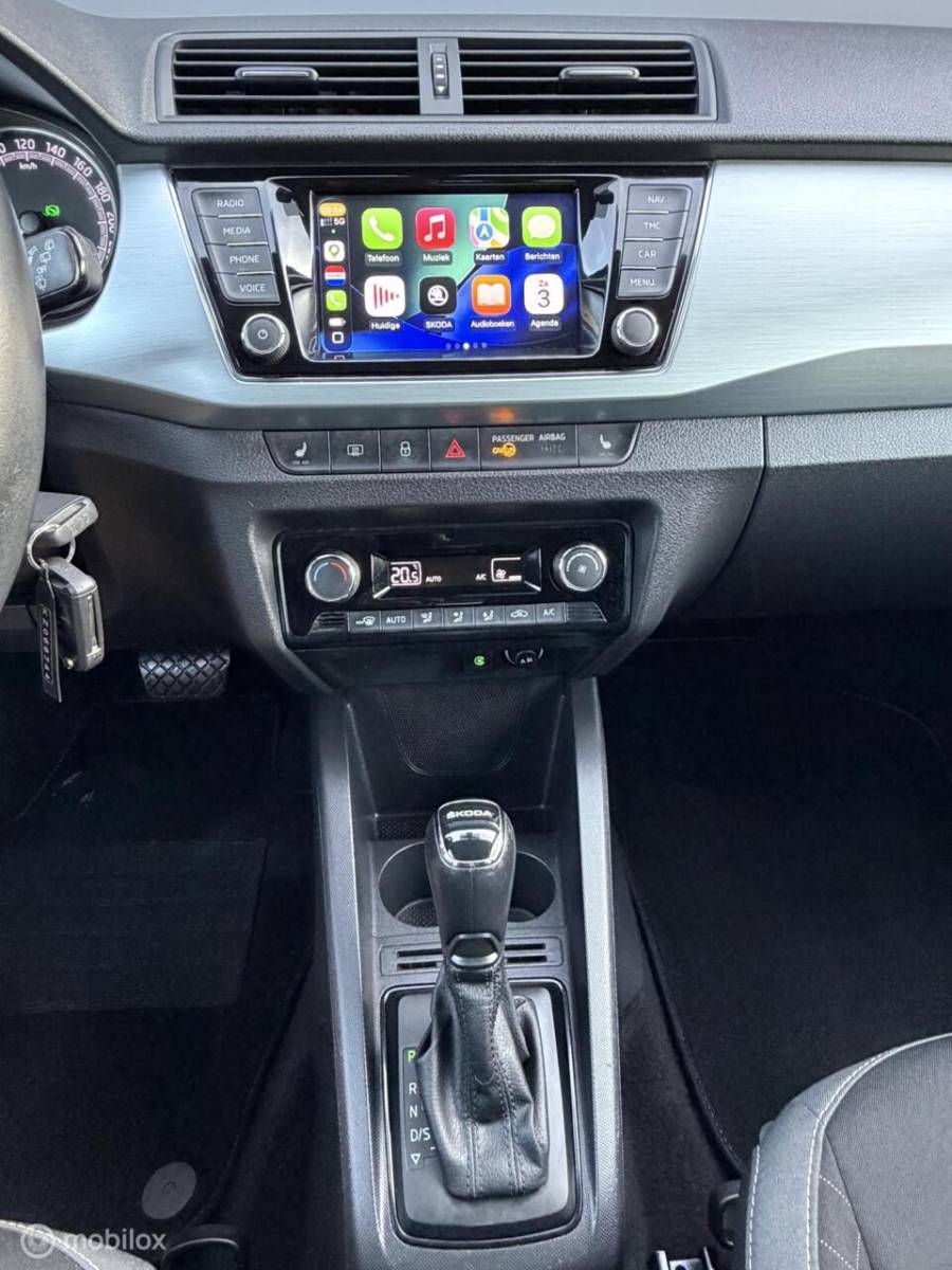 Škoda Fabia Skoda Fabia Combi 1.0 TSI DSG SCOUT LINE CLIMA*CARPLAY*CRUISE*PDC