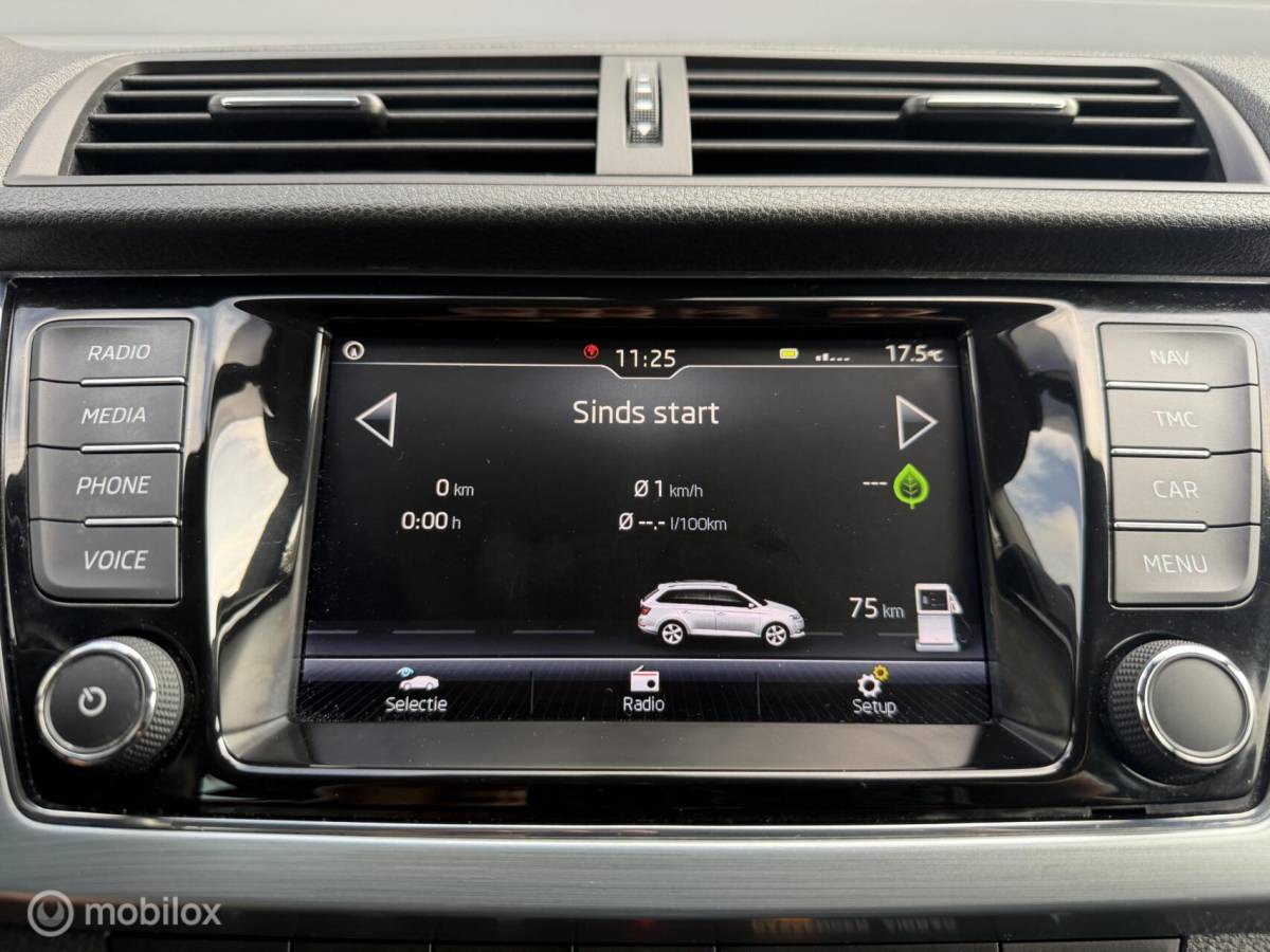 Škoda Fabia Skoda Fabia Combi 1.0 TSI DSG SCOUT LINE CLIMA*CARPLAY*CRUISE*PDC