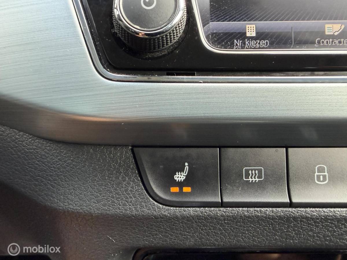 Škoda Fabia Skoda Fabia Combi 1.0 TSI DSG SCOUT LINE CLIMA*CARPLAY*CRUISE*PDC