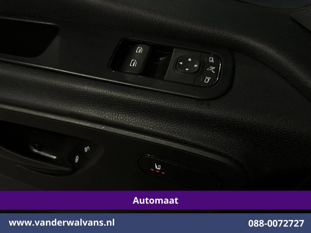 Mercedes-Benz Sprinter Mercedes-Benz Sprinter 317 CDI 170pk 9G-Tronic Automaat L2H2 Euro6 Airco | Camera | Navigatie | LED | Cruisecontrol Chauffeursstoel, Stoelverwarming, Parkeersensoren, Bijrijdersbank
