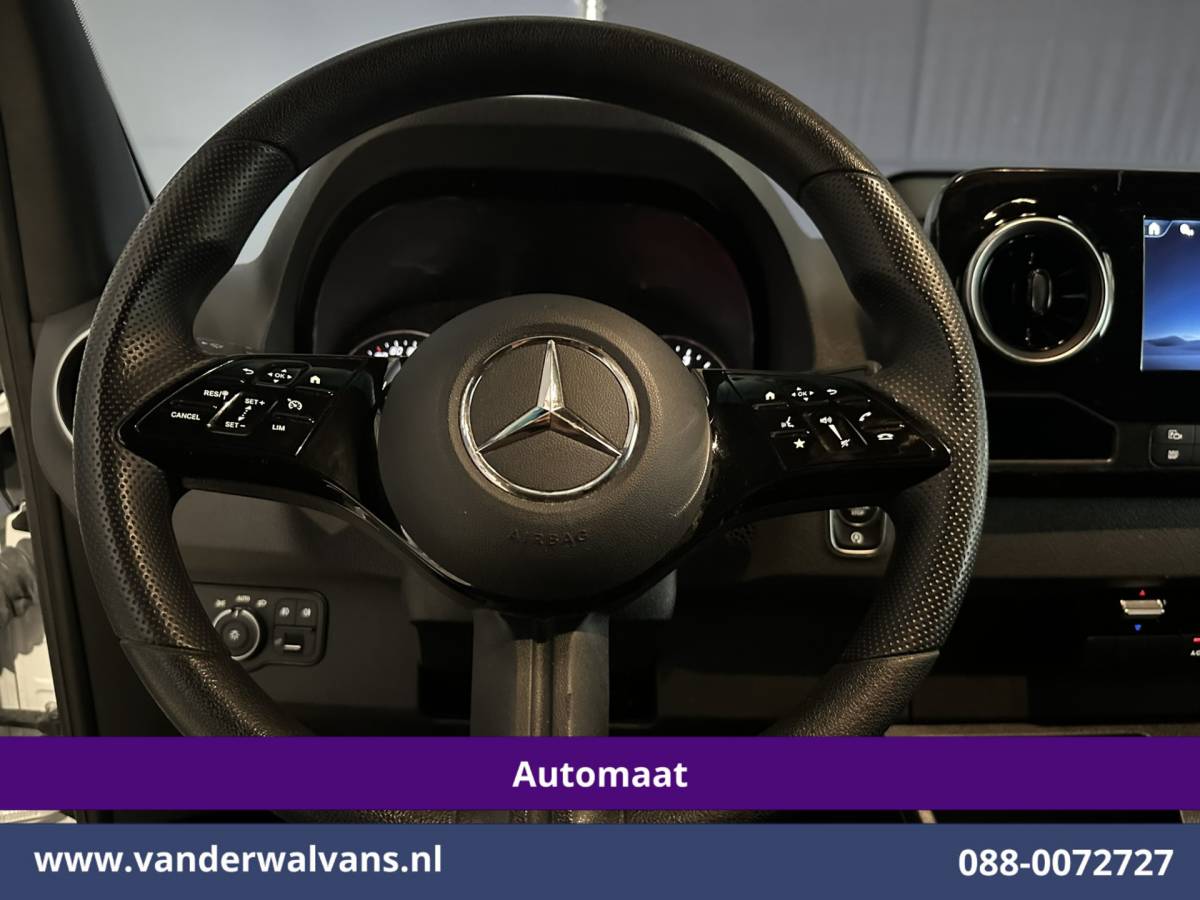 Mercedes-Benz Sprinter Mercedes-Benz Sprinter 317 CDI 170pk 9G-Tronic Automaat L2H2 Euro6 Airco | Camera | Navigatie | LED | Cruisecontrol Chauffeursstoel, Stoelverwarming, Parkeersensoren, Bijrijdersbank