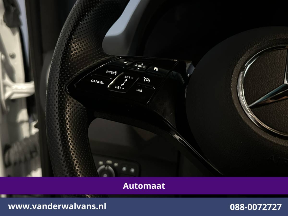 Mercedes-Benz Sprinter Mercedes-Benz Sprinter 317 CDI 170pk 9G-Tronic Automaat L2H2 Euro6 Airco | Camera | Navigatie | LED | Cruisecontrol Chauffeursstoel, Stoelverwarming, Parkeersensoren, Bijrijdersbank